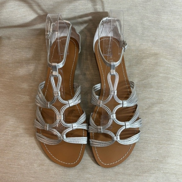 LAUREN RALPH LAUREN Sz  9.5B Silver Strappy Flats Sandals - Picture 3 of 9